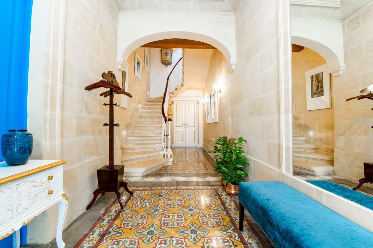 Hotel Monreal Boutique Townhouse - R024Rm6 Paola Exterior foto